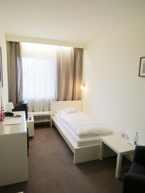 Hotel & Restaurant Die Linde Wangen  Room photo